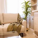Bravissimo Maragall, Very Spacious And Apartment Girona