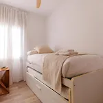 Bravissimo Maragall, Very Spacious And Apartment *