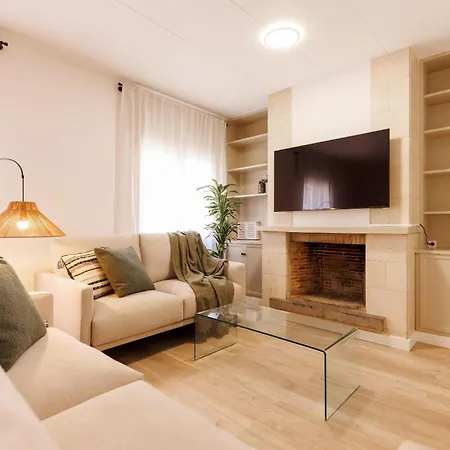 Daire Bravissimo Maragall, Very Spacious And Girona